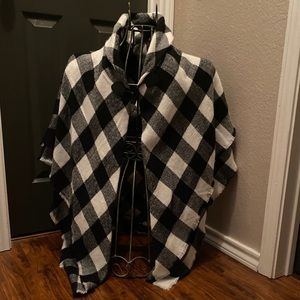 Black Buffalo Plaid Cape